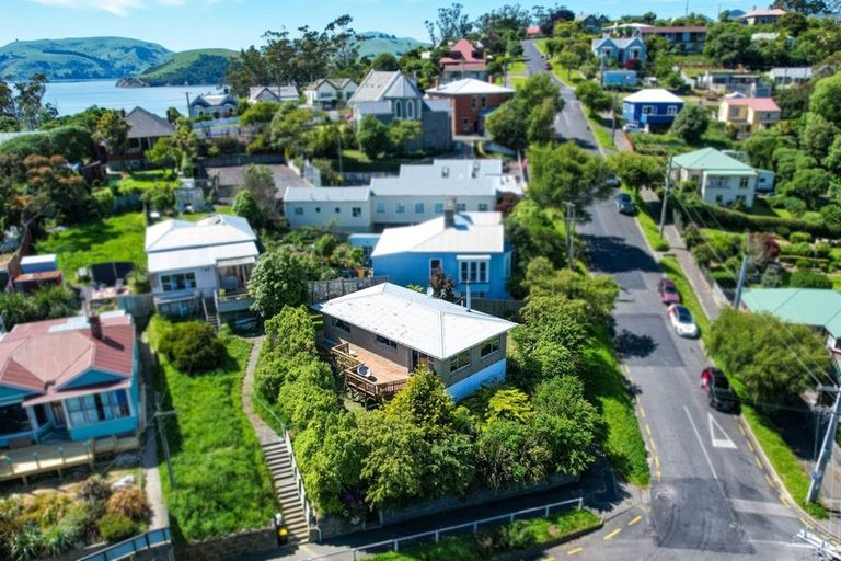Photo of property in 18 Bernicia Street, Port Chalmers, 9023