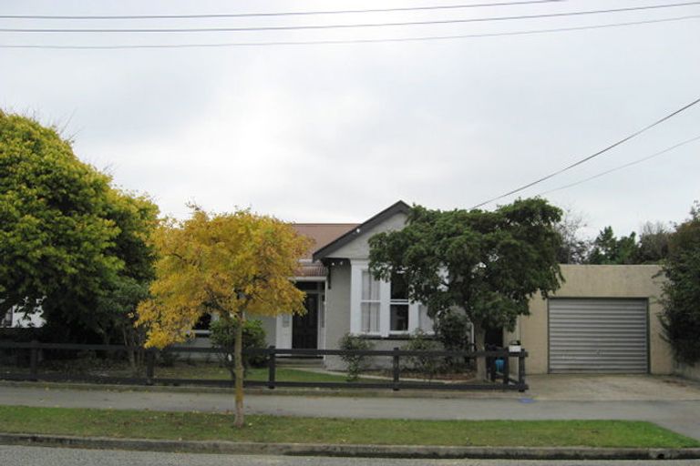 Photo of property in 4 Ettrick Street, Oamaru North, Oamaru, 9400
