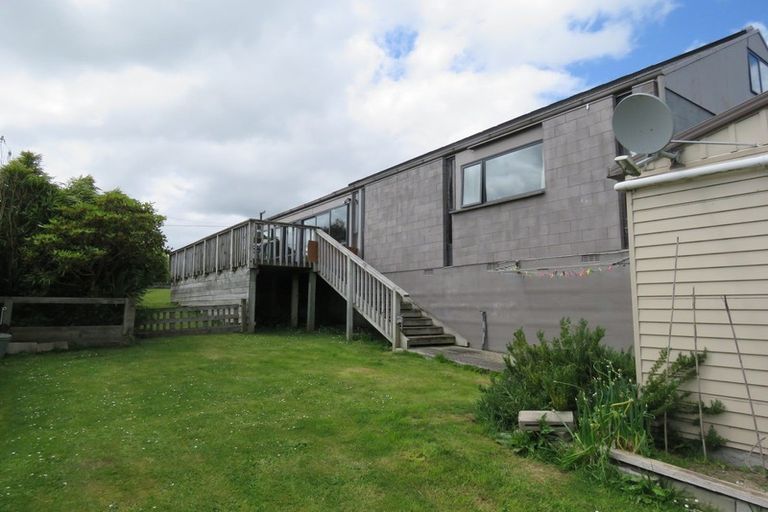 Photo of property in 10 Tokanui-haldane Road, Tokanui, 9884