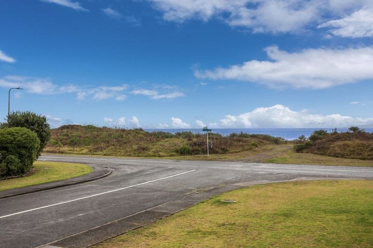 Photo of property in 10 Phillip Street, Ohope, 3121