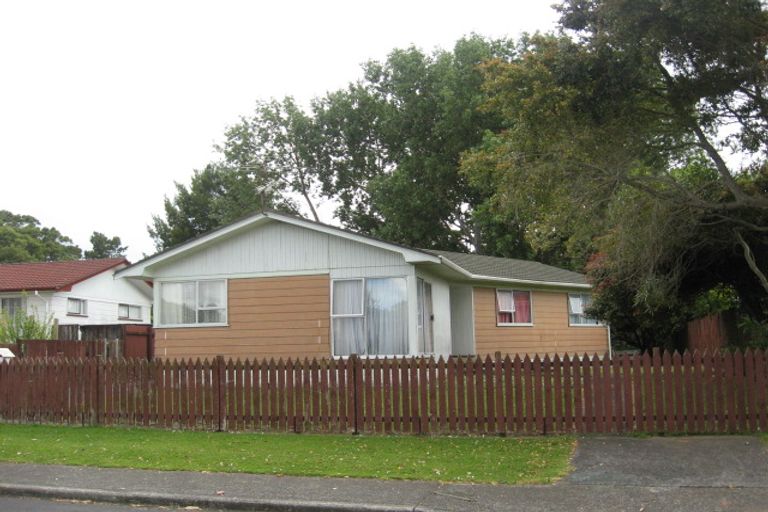 Photo of property in 11 Ririno Place, Manurewa, Auckland, 2102