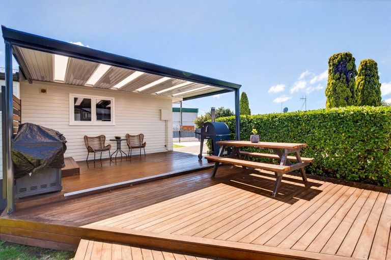 Photo of property in 103 Warwick Road, Mayfair, Hastings, 4122