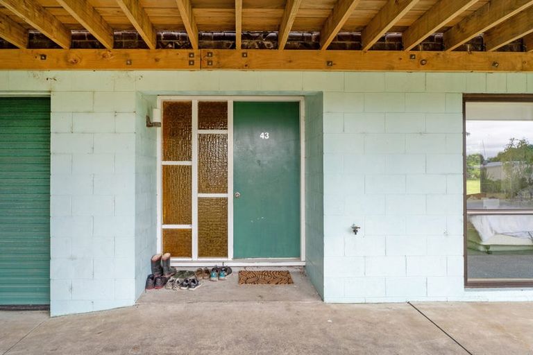 Photo of property in 43 Oyster Drive, Cooks Beach, Whitianga, 3591