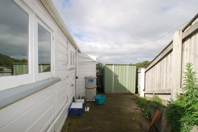 Photo of property in 11 Asquith Terrace, Brooklyn, Wellington, 6021