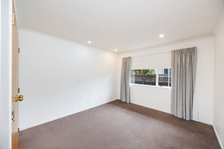 Photo of property in 3a Churchill Avenue, Hokowhitu, Palmerston North, 4410