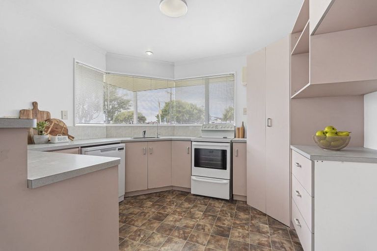 Photo of property in 3/39 Sackville Street, Fitzroy, New Plymouth, 4312