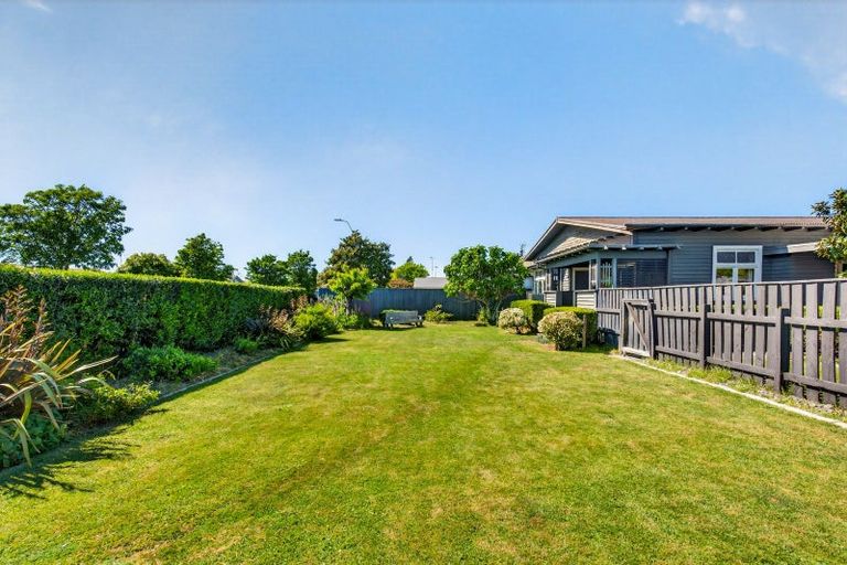 Photo of property in 514 Saint Aubyn Street West, Hastings, 4122