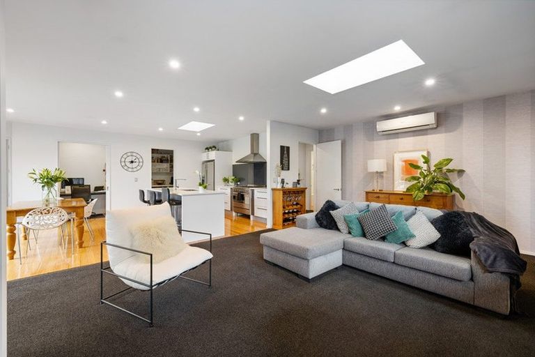 Photo of property in 14 Wallace Street, Bryndwr, Christchurch, 8053