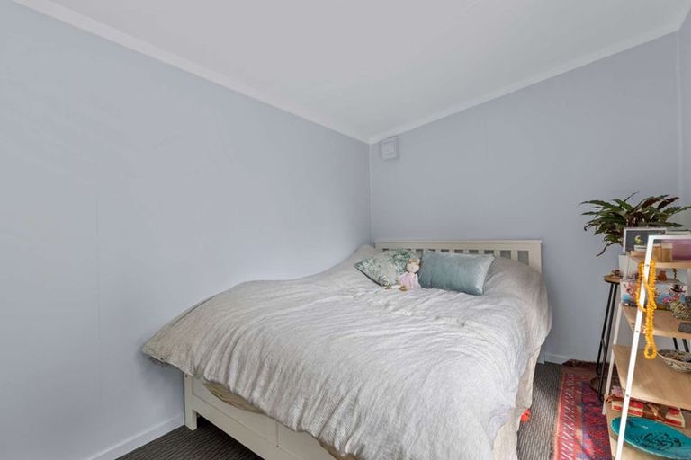 Photo of property in 2/9 Riverlea Road, Whenuapai, Auckland, 0618