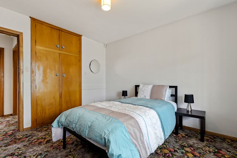 Photo of property in 1/79 Hills Road, Edgeware, Christchurch, 8013