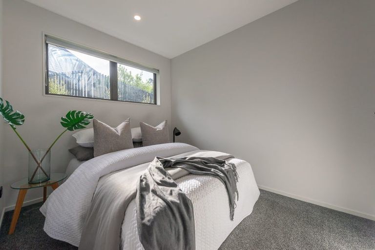 Photo of property in 6b Zingaro Place, Massey, Auckland, 0614