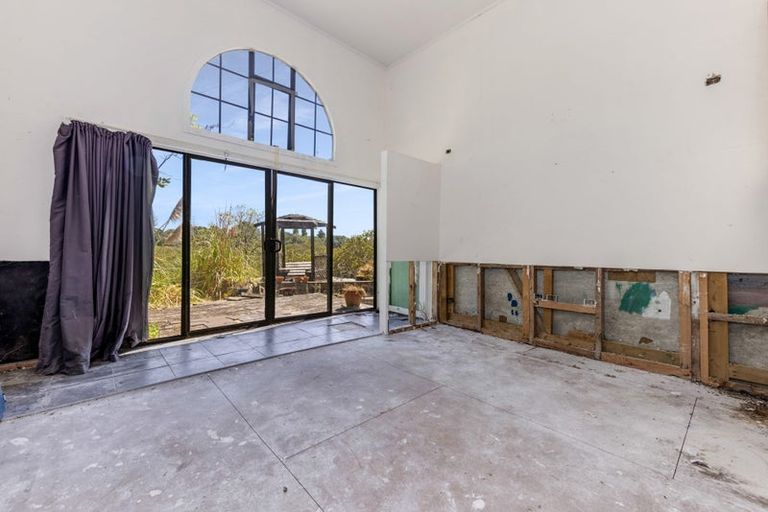 Photo of property in 49 Koromiko Street, New Lynn, Auckland, 0600