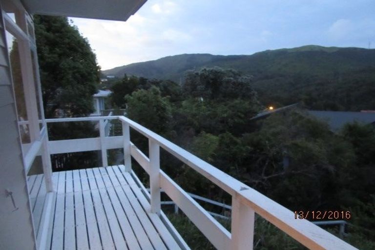 Photo of property in 1 Warwick Street, Wilton, Wellington, 6012