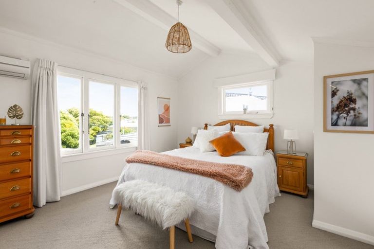 Photo of property in 142 Nelson Crescent, Napier South, Napier, 4110