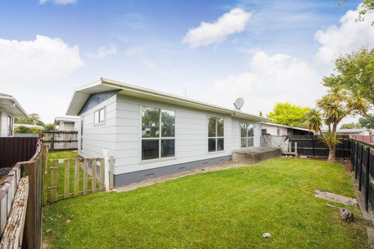 Photo of property in 73a Kaimanawa Street, Kelvin Grove, Palmerston North, 4414