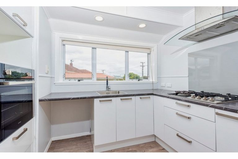 Photo of property in 1/23 Porchester Road, Papakura, 2110