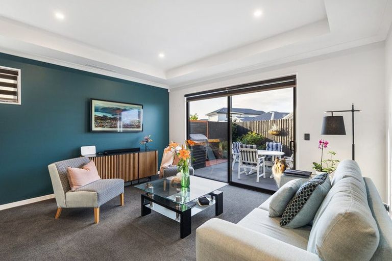 Photo of property in 42 Manakura Street, Russley, Christchurch, 8042