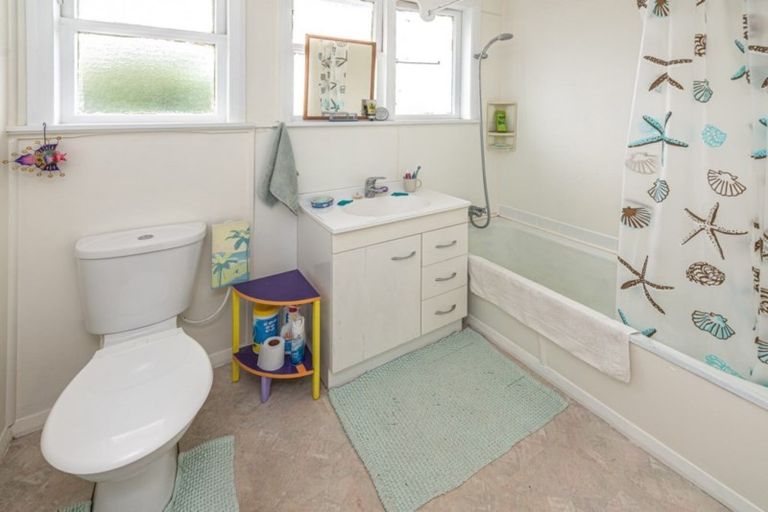 Photo of property in 34 Akatea Street, Gonville, Whanganui, 4501