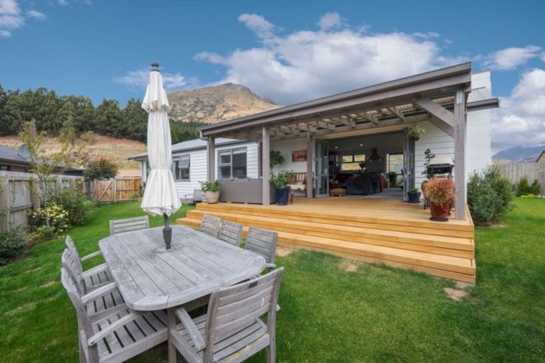 Photo of property in 53 Risinghurst Terrace, Lower Shotover, Queenstown, 9304