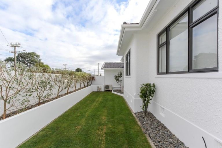 Photo of property in 1 Barriball Street, Fitzroy, New Plymouth, 4312