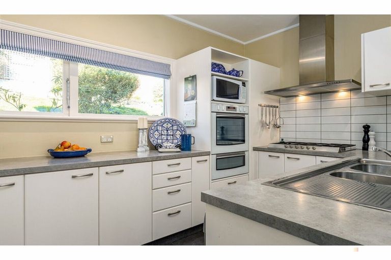 Photo of property in 5 Sutter Street, Seaview, Timaru, 7910