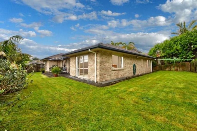 Photo of property in 7 Pittville Place, Henderson, Auckland, 0612