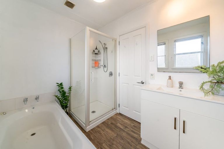 Photo of property in 121 Thackeray Street, Trentham, Upper Hutt, 5018