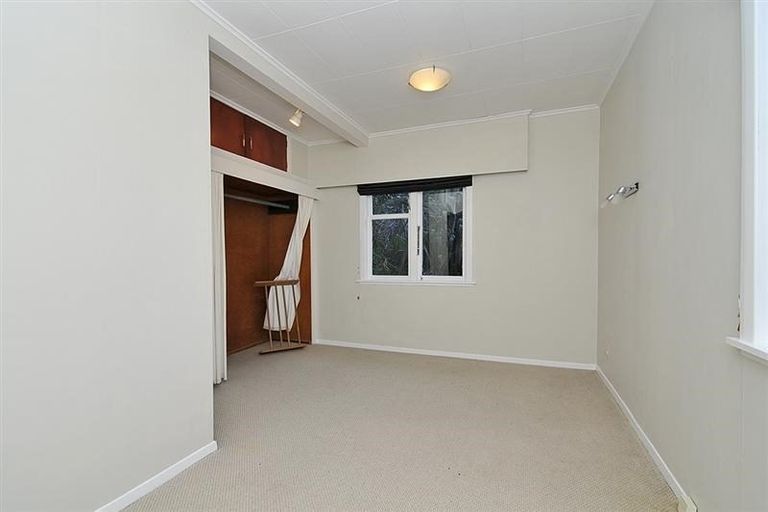Photo of property in 18 Buckingham Street, Melrose, Wellington, 6023