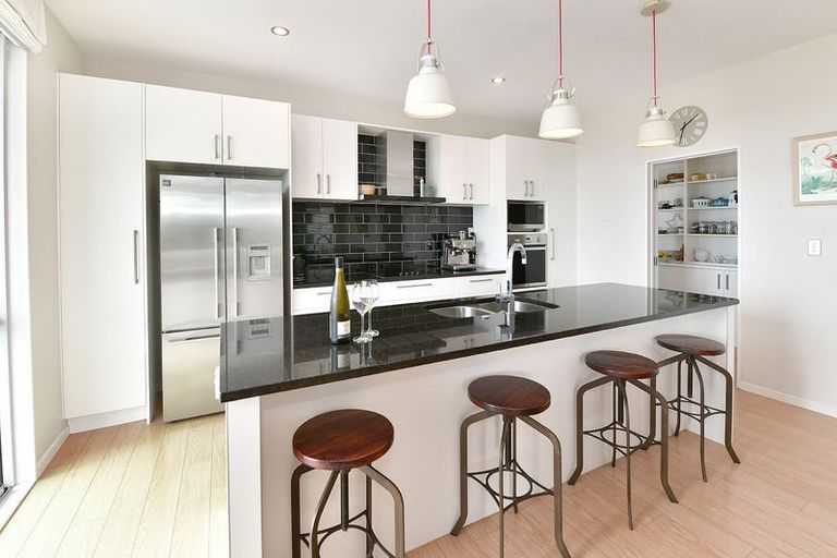 Photo of property in 1211 Whangaparaoa Road, Gulf Harbour, Whangaparaoa, 0930