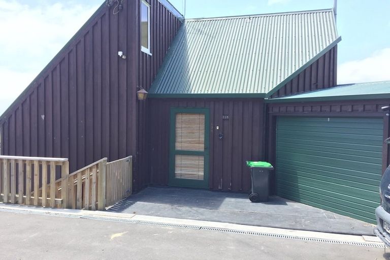 Photo of property in 135 Mount Pleasant Road, Mount Pleasant, Christchurch, 8081