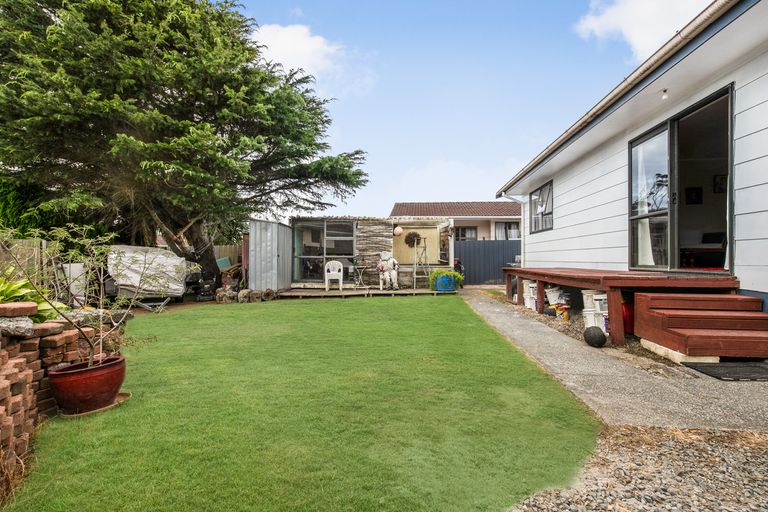 Photo of property in 1/20 Funnell Place, Manurewa, Auckland, 2102