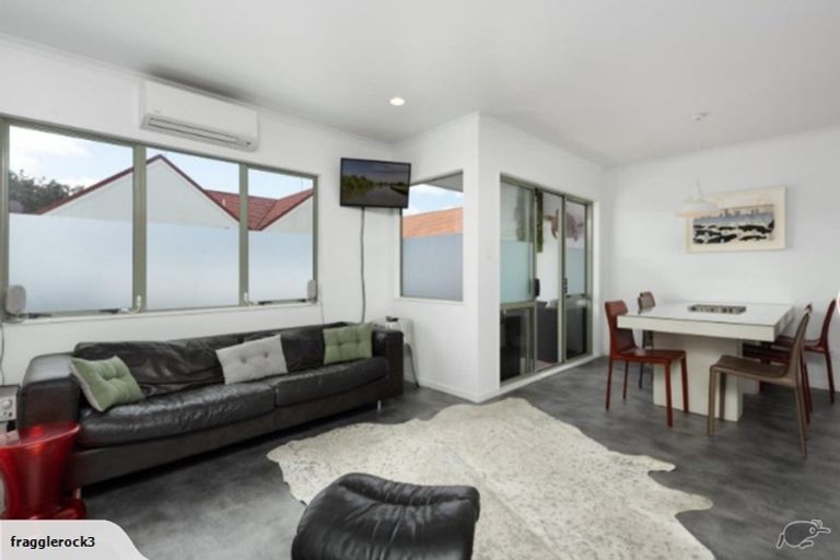 Photo of property in 29d Miro Street, Mount Maunganui, 3116