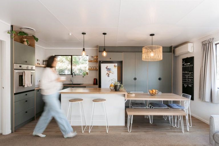 Photo of property in 21c Hayley Grove, Papamoa Beach, Papamoa, 3118