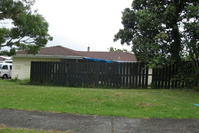 Photo of property in 20 Purata Place, Mangere Bridge, Auckland, 2022