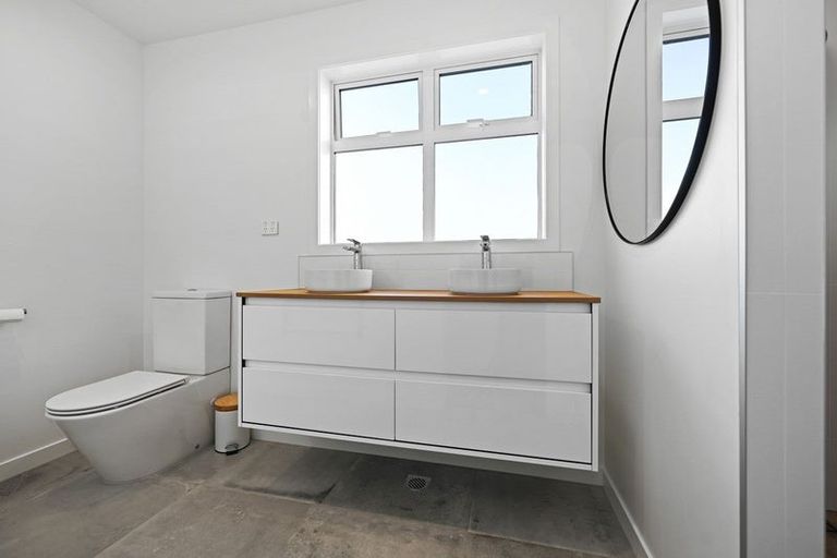 Photo of property in 2/10 Gallants Place, Flagstaff, Hamilton, 3210