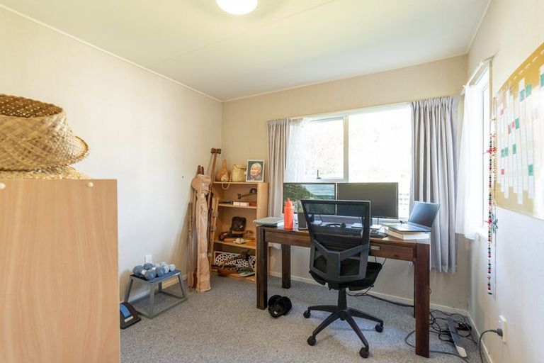 Photo of property in 34a Geraldine Crescent, Cloverlea, Palmerston North, 4412