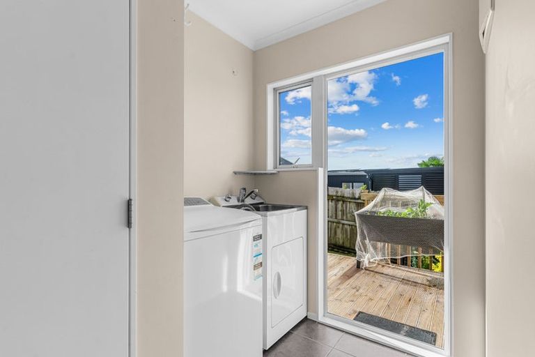 Photo of property in 12 Weka Street, Mangawhai, 0505