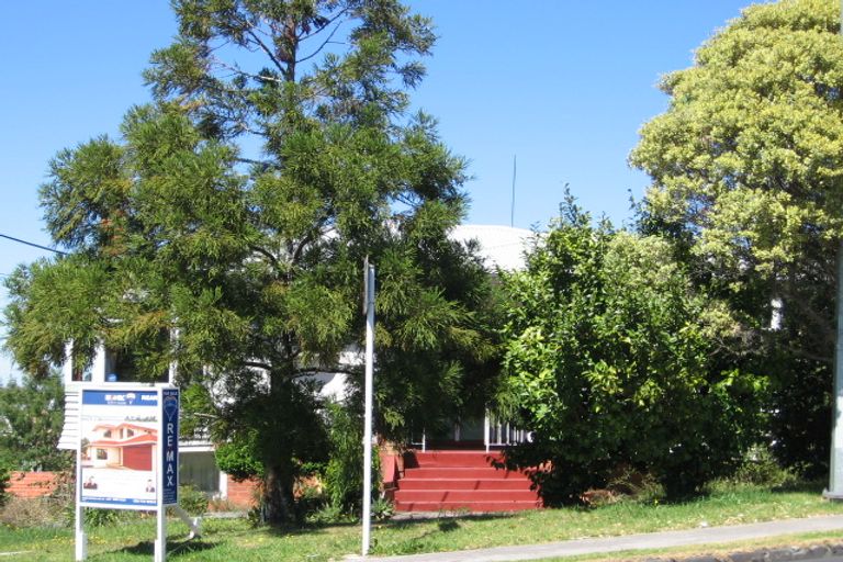 Photo of property in 3/252 Onewa Road, Birkenhead, Auckland, 0626