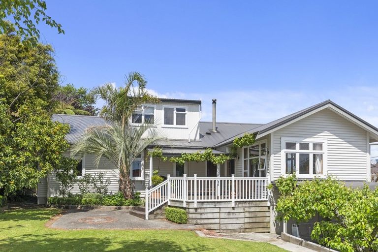 Photo of property in 97 Weraroa Road, Levin, 5510
