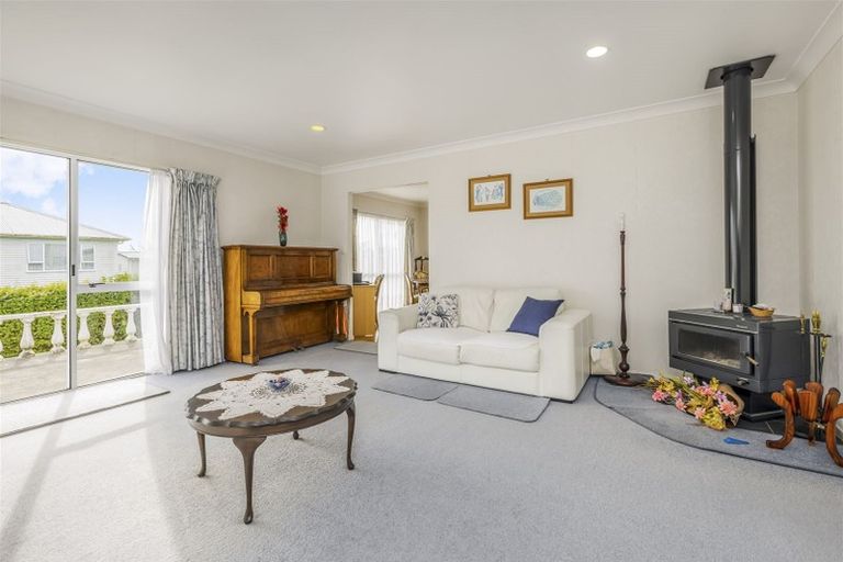 Photo of property in 2/110 Tui Road, Papatoetoe, Auckland, 2025