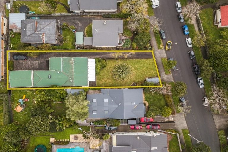 Photo of property in 46 Ellerton Road, Mount Eden, Auckland, 1024