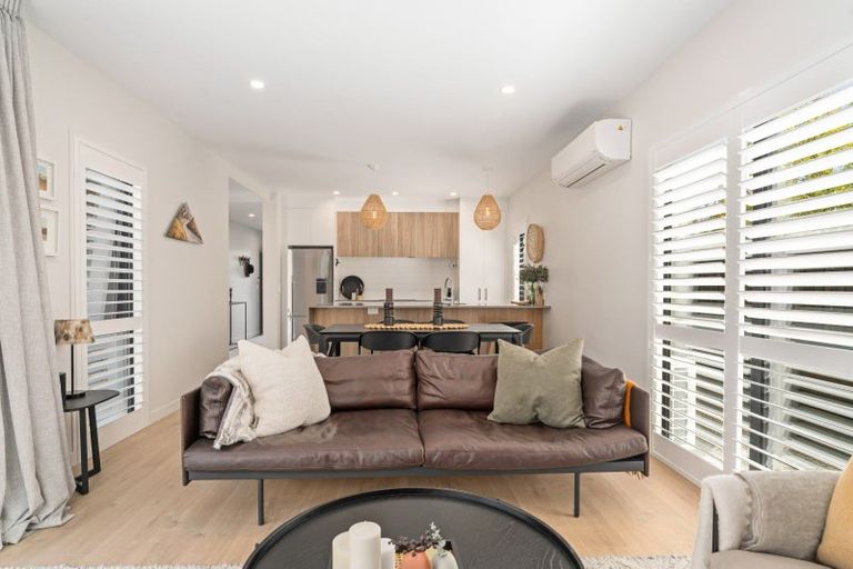 Photo of property in 1 Mulholland Drive, Jacks Point, 9371