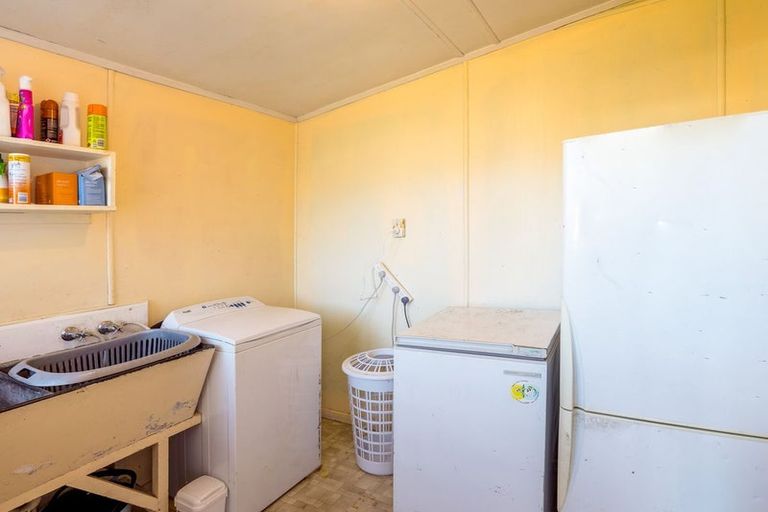 Photo of property in 49 Shearman Street, Waimate, 7924