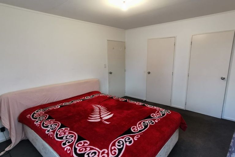 Photo of property in 73 Chichester Drive, Rosehill, Papakura, 2113