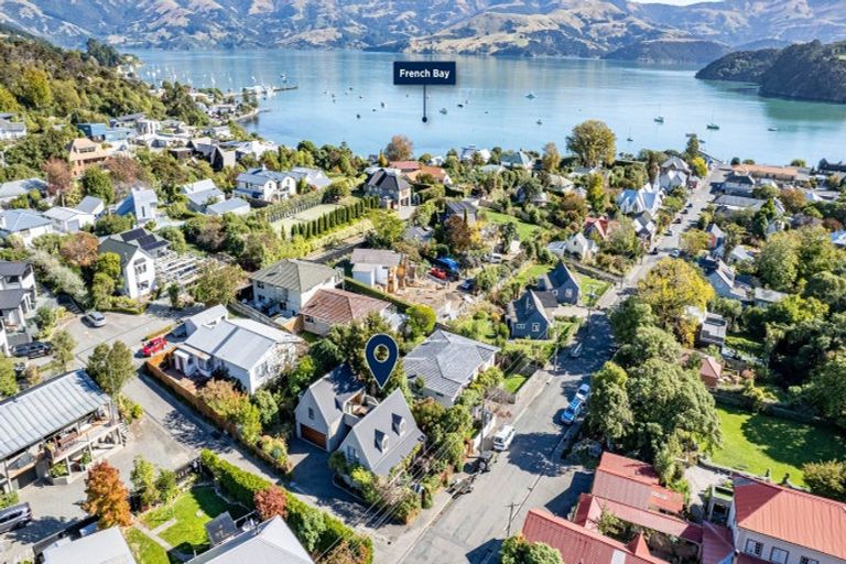 Photo of property in 32 Rue Balguerie, Akaroa, 7520