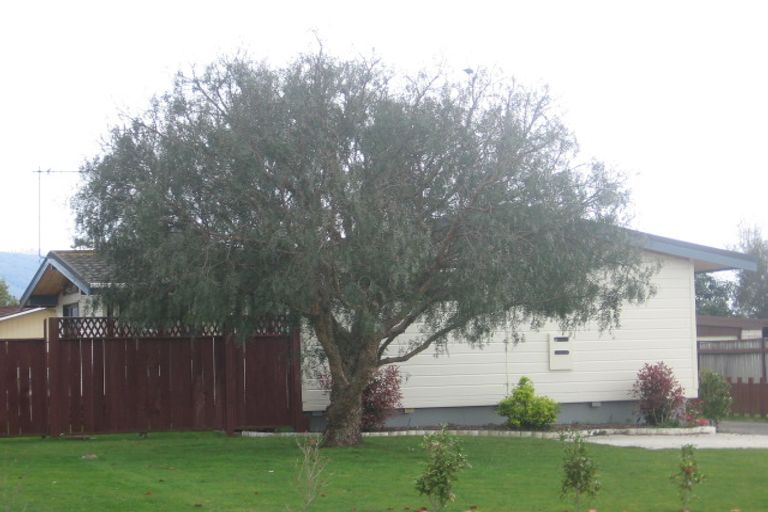 Photo of property in 36 Neri Crescent, Pomare, Rotorua, 3015