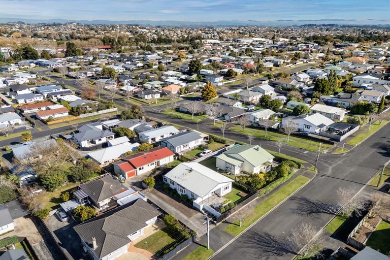 Photo of property in 17 Matai Street, Maeroa, Hamilton, 3200