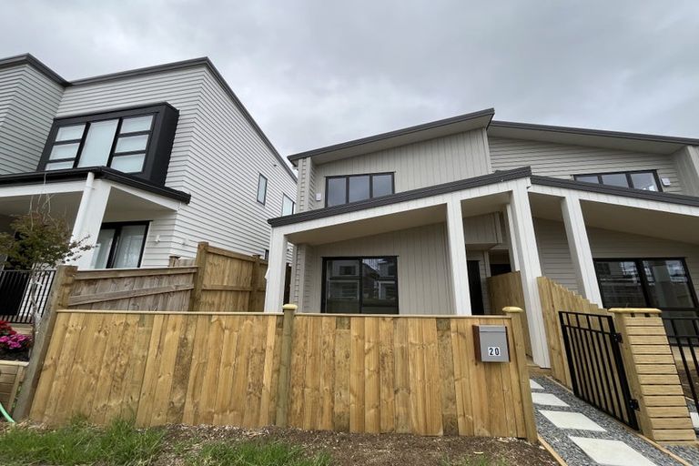 Photo of property in 20 Kapeta Lane, Karaka, 2113