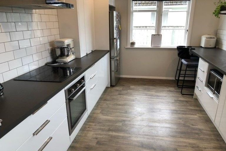 Photo of property in 19 Liverpool Street, Trentham, Upper Hutt, 5018