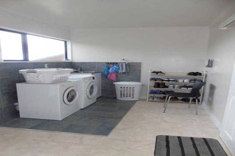 Photo of property in 26 Ramphal Terrace, Khandallah, Wellington, 6035